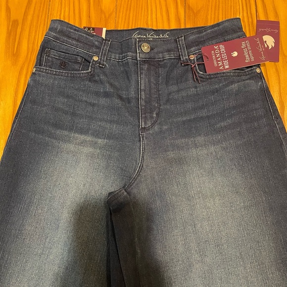 Gloria Vanderbilt Amanda Wide Leg Crop Jeans- Size 4 - Picture 5 of 10